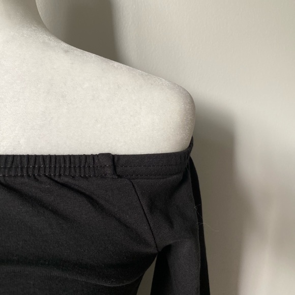 Off Shoulder Bodysuit - Picture 6 of 7